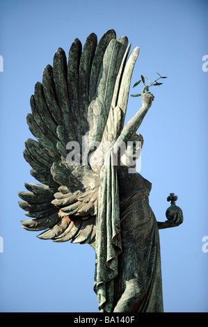Mémorial en mémoire du roi Édouard VII, appelée aussi la Statue de la paix sur la frontière UK Brighton and Hove Banque D'Images