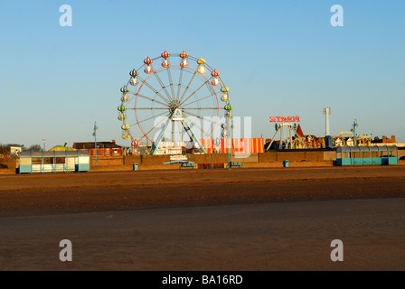 Plage de Skegness et Grande Roue. Banque D'Images
