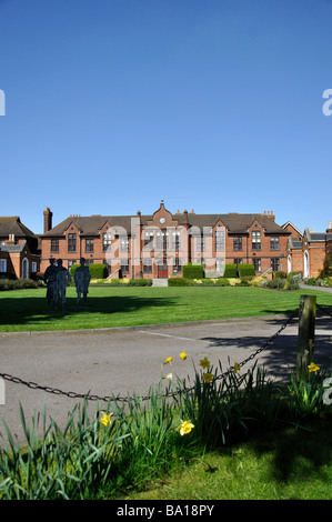 Strode's College, High Street, Egham, Surrey, Angleterre, Royaume-Uni Banque D'Images