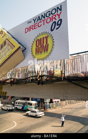 Le Myanmar/Birmanie. Des scènes dans le centre-ville de Yangon, Rangoon Julio Etchart Photo Banque D'Images