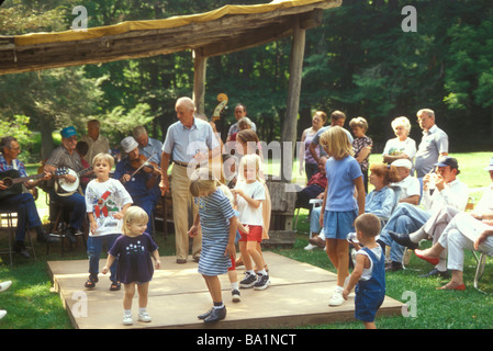 Blue Grass Concert, Mabry Mill, Blue Ridge Parkway, Virginia, USA Banque D'Images