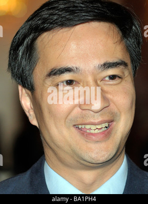 Le Premier ministre Abhisit Vejjajiva Banque D'Images