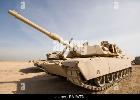 Génie, de l'Iraq - M1 Abrams tank at Camp Warhorse. Banque D'Images