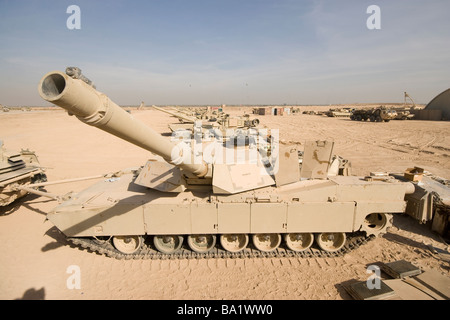 Génie, de l'Iraq - M1 Abrams tank at Camp Warhorse. Banque D'Images