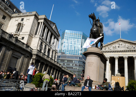 Manifestations au sommet du G20 à l'extérieur dans la ville de Londres en Angleterre Banque D'Images