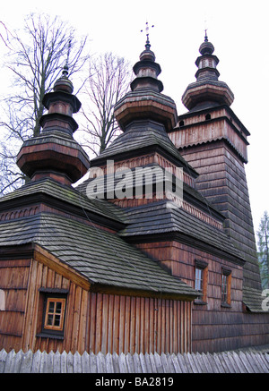 Eglise Orthodoxe en bois en Pologne Kwiaton Banque D'Images