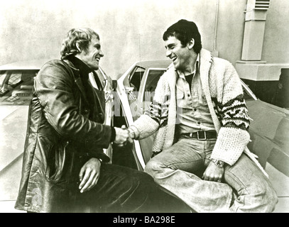 STARSKY ET HUTCH 1970 séries télévisées américaines avec David Soul à gauche et Paul Michael Glaser Banque D'Images