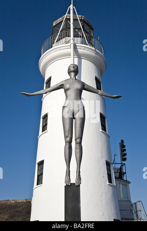 Sculpture de Belle plongée en face du phare de Scarborough Banque D'Images