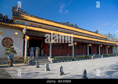 Temple Thai Hoa à la Citadelle impériale de Hue Vietnam Banque D'Images