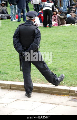 Tamil protester policier London Westminster Sri Lanka Banque D'Images