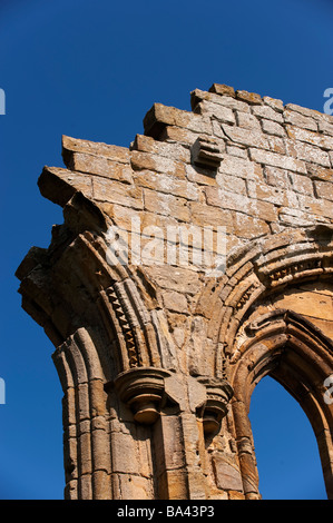 Tombeau antique et bâtiments de l'abbaye des Prémontrés de Saint Jean le Baptiste au Egglestone. Barnard Castle - Durham Co. Banque D'Images