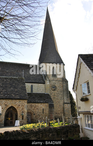 St.Mary's Church, le Causeway, Horsham, West Sussex, Angleterre, Royaume-Uni Banque D'Images