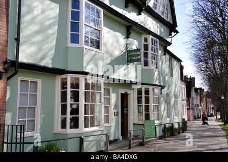 Horsham Museum, le Causeway, Horsham, West Sussex, Angleterre, Royaume-Uni Banque D'Images