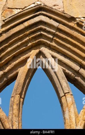 Tombeau antique et bâtiments de l'abbaye des Prémontrés de Saint Jean le Baptiste au Egglestone. Barnard Castle - Durham Co. Banque D'Images