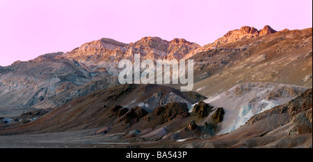 Le long d'entraînement 'Artiste' dans Death Valley National Park, USA. L'image en haute résolution Banque D'Images