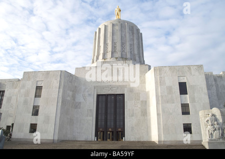 Capitale Salem Oregon State Capitol Skyline jonquilles Centre Gouvernement Bâtiment architecture Banque D'Images