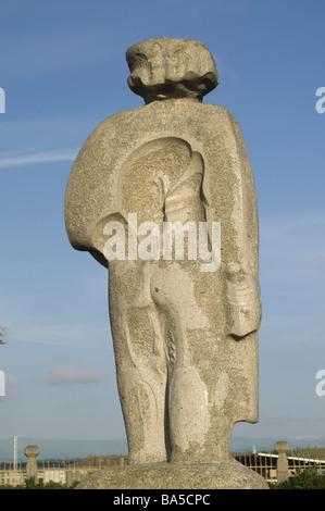 Sculpture près de la Torre de Hercules à La Coruna, Espagne Banque D'Images