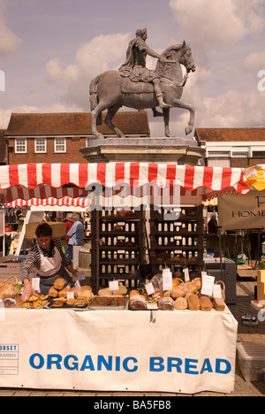 Pain Bio décroche à Petersfield, Hampshire Royaume-Uni Marché Banque D'Images