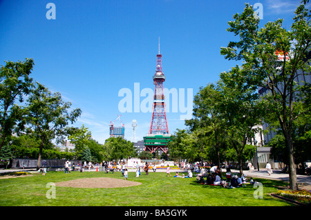 Tour de télévision de Sapporo Odori Park Hokkaido Banque D'Images