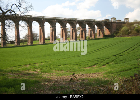 Ouse Valley Viaduct à Balcombe près de Haywards Heath, dans le Sussex Banque D'Images