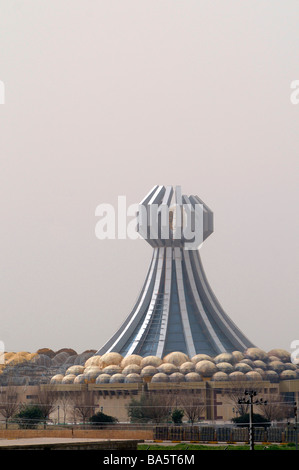 Un monument commémorant l'attaque au gaz chimique 1988 Halabja par l'armée de Saddam Hussein. Photo prise à Halabja, en Irak. Banque D'Images