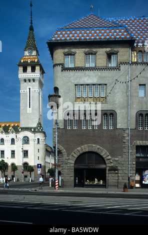 Palais de la culture sécessionniste, y compris la bibliothèque municipale, le musée, la salle de concert et l'orchestre philharmonique d'État, Targu Mures ou Târgu Mures, Transylvanie, Roumanie Banque D'Images