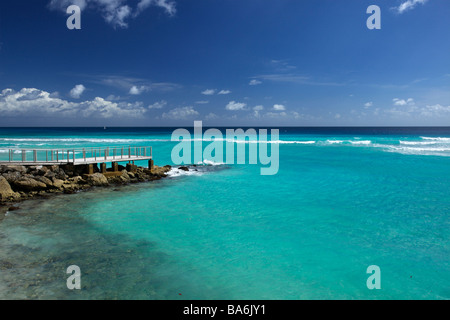 Dover Beach à St Lawrence Gap ou "l'écart", de la Barbade, "West Indies" Banque D'Images