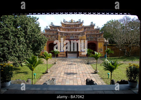 Hien Nhan Embarquement dans la Citadelle impériale de Hue Vietnam Banque D'Images