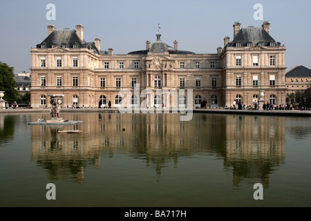 Palais du Luxembourg, siège du Sénat français, 15 rue de Vaugirard Banque D'Images