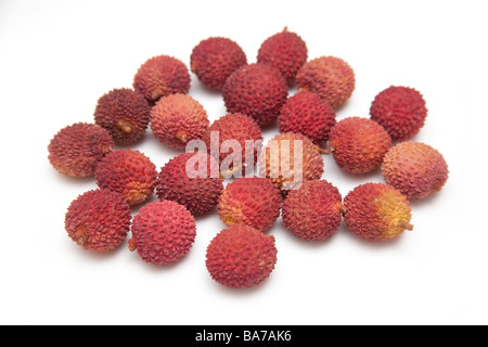 Litchis isolated on a white background studio Banque D'Images