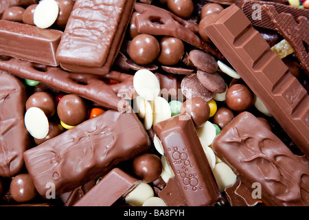 Un assortiment de bonbons et de chocolat. Banque D'Images