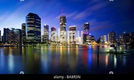 Nuit Brisbane City skyline Banque D'Images