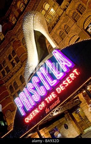 "Priscilla, Queen of the Desert' au Palace Theatre, Londres Banque D'Images