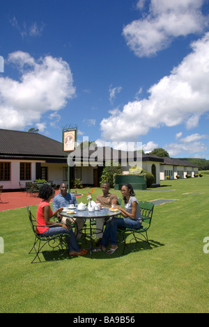 Les touristes peuvent s'offrir le luxe de l'un des plus grands resorts Zimbabwe Troutbeck resort au Zimbabwe's eastern highlands Banque D'Images