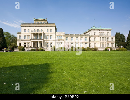 Villa Huegel à Essen, ancienne résidence de la famille Krupp, magnats industriels de la Ruhr, en Rhénanie du Nord-Westphalie, Allemagne Banque D'Images