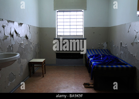 Cellule de prison, l'ex-Allemagne de l'Est de la prison de Hohenschönhausen, Berlin, Allemagne Banque D'Images