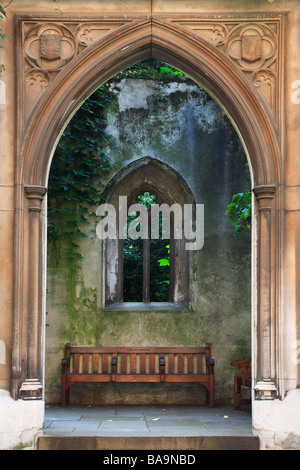 Jardin de Saint Dunstan à St Dunstan's Hill [Ville de Londres] Angleterre Banque D'Images