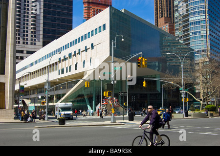 L'Alice Tully Hall, bâtiment rénové par Diller Scofidio  + Renfro, dans la ville de New York (pour un usage éditorial uniquement) Banque D'Images