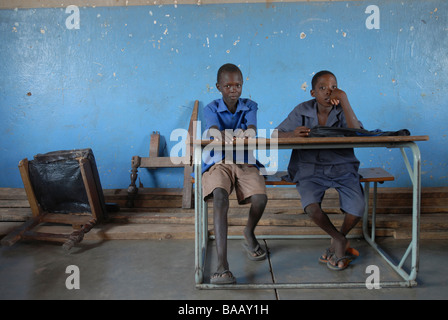 Les enfants dans une salle de classe, Lusaka, Zambie Banque D'Images