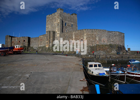 Carrickfergus Castle Harbour et de halage, le comté d'Antrim en Irlande du Nord uk Banque D'Images