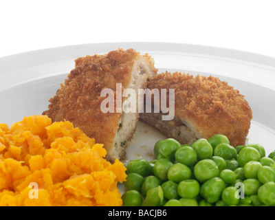 Poulet à la Kiev avec légumes Banque D'Images