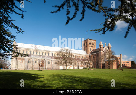 Côté viiew de St Albans Abbey St Albans, Hertfordshire Banque D'Images