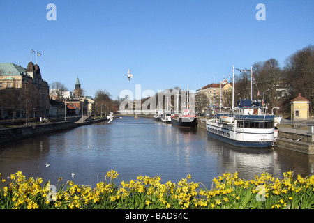 Turku rivière Aura à partir de pont Banque D'Images