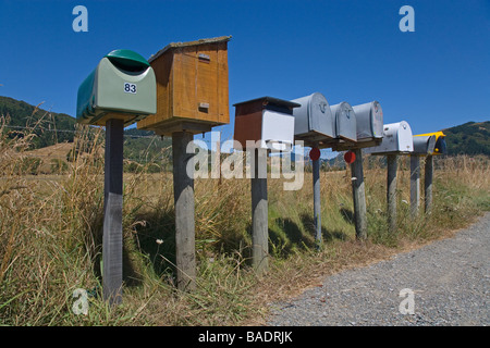 Les boîtes aux lettres rurales Nouvelle Zélande Banque D'Images