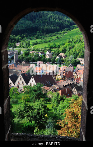 Vue de Kaysersberg du château de Kaysersberg, Haut-Rhin, Alsace, France Banque D'Images