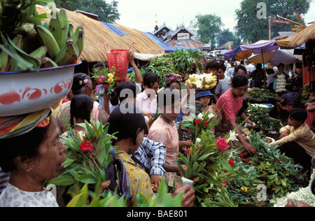 Myanmar (Birmanie), Rhône-Alpes, Taungbyon, Nat Pwe (Festival de spiritueux), offres ventes Banque D'Images