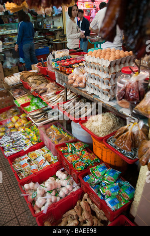 Marché de produits frais à Hong Kong Banque D'Images