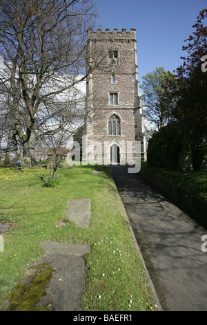 Ville de Newport, Pays de Galles. Cathédrale St Wollas est plus formellement connu sous le nom de Cathédrale de Newport Woolos et confesseur du roi. Banque D'Images