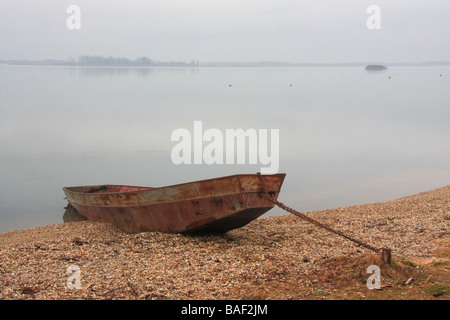 Fisihing bateaux sur le canal du Danube, barrage, le sud de la Slovaquie Banque D'Images