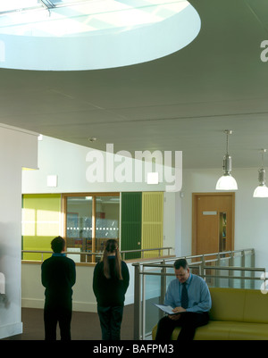 Samworth Enterprise Academy, Leicester, Royaume-Uni, Feilden Clegg Bradley Architectes, Samworth enterprise academy entrée privée Banque D'Images